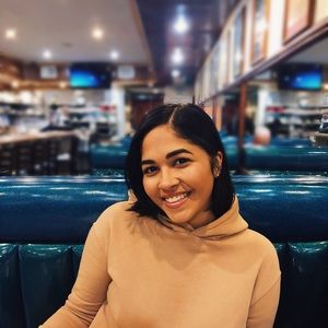 Meet your Posher, Samantha